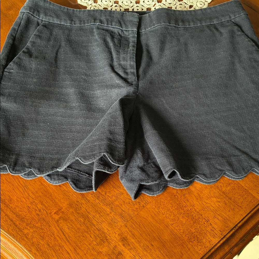 Talbots High Waist navy blue Scalloped Shorts